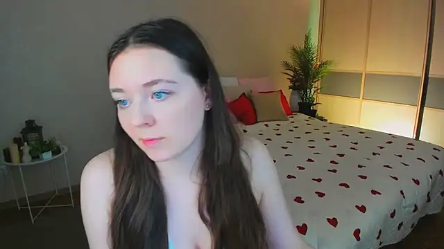 Snapshot of AlluringLookk chatting on May 2026 04:14:02 PM AlluringLookk online show from May 2026 04:14:02 PM