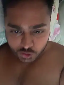 Snapshot of blrguychub chatting on September 2025 12:05:02 PM blrguychub online show from September 2025 12:05:02 PM