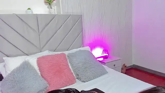 AmberSinner online show from October 2025 11:31:01 AM