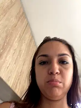 pamelaossa online show from October 2025 03:46:01 PM