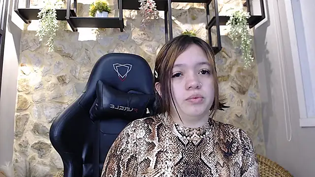 MarilynRusell online show from September 2025 11:33:01 AM