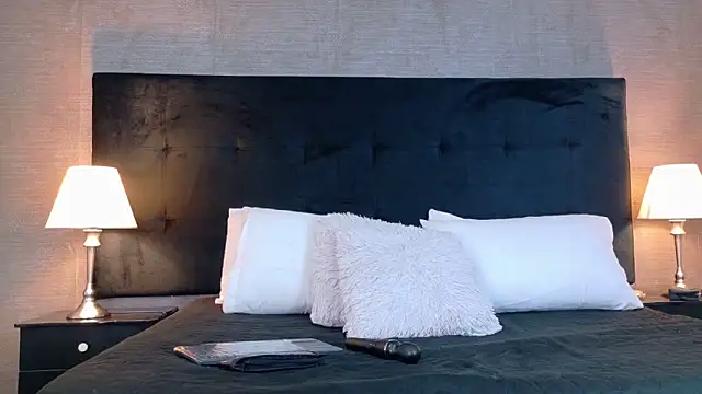 SophiaSummer online show from March 2026 12:07:01 PM