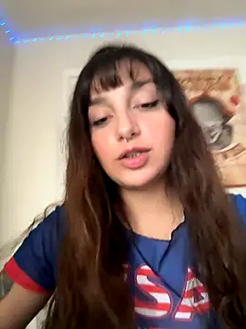 CharmingMaddie online show from September 2025 07:08:02 PM