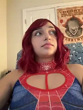 CharmingMaddie online show from November 2025 04:18:01 PM