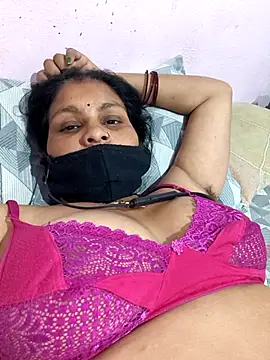 Love-pari077 online show from April 2026 03:29:01 PM