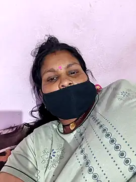 Love-pari077 online show from April 2026 05:31:02 PM