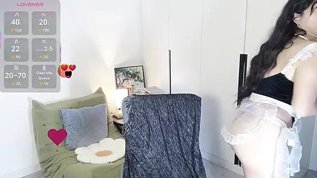 Emmaq996 online show from October 2025 03:05:02 AM