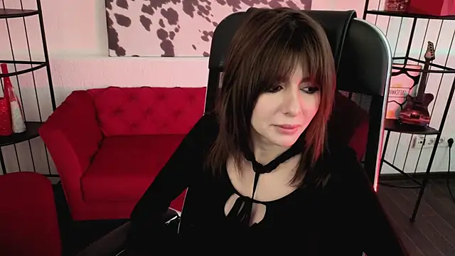 CrystallBloom online show from April 2026 02:51:02 AM