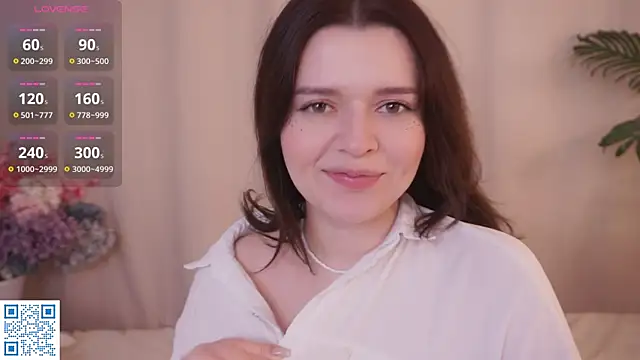 Snapshot of BlissHey chatting on October 2025 04:39:01 PM BlissHey online show from October 2025 04:39:01 PM