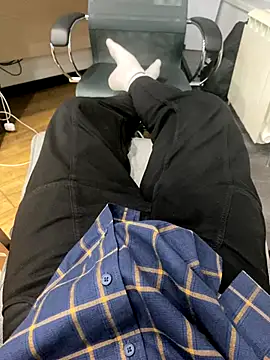 Snapshot of Yammy_AssHole chatting on October 2025 07:25:01 PM Yammy AssHole online show from October 2025 07:25:01 PM