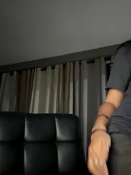 Snapshot of lynn9000 chatting on November 2025 07:20:01 AM lynn9000 online show from November 2025 07:20:01 AM