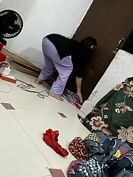 Snapshot of hiddennisha chatting on October 2025 01:56:02 PM hiddennisha online show from October 2025 01:56:02 PM