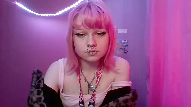 PinkyPixy online show from October 2025 12:24:02 PM