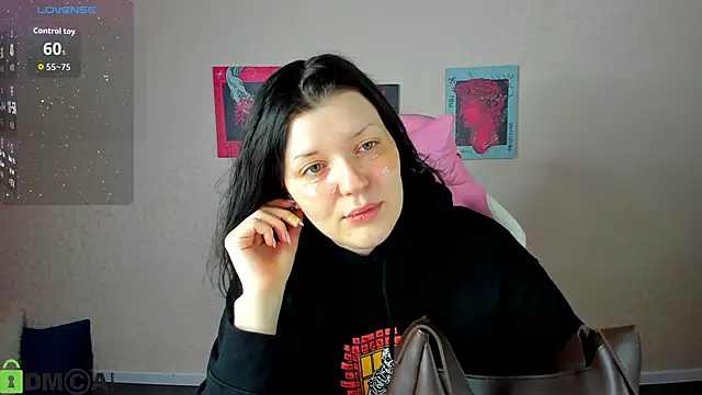 Snapshot of Michele_Greenn chatting on October 2025 01:24:02 AM Michele Greenn online show from October 2025 01:24:02 AM