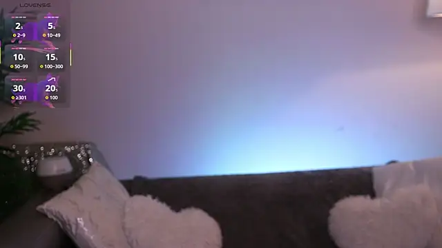 NovaHollisx online show from October 2025 05:49:01 AM