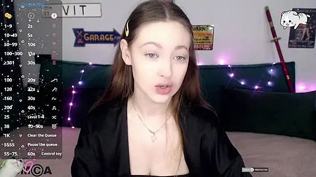 AmourLily online show from January 2026 07:43:02 AM