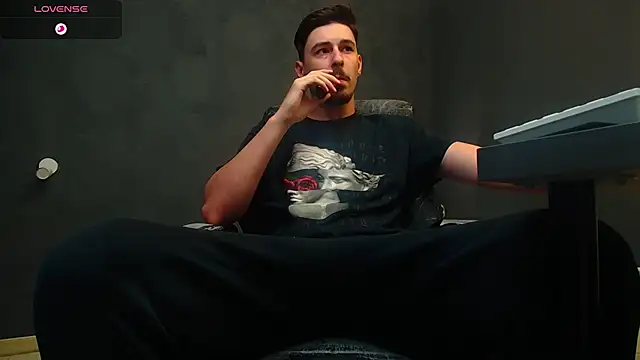 EnzoRace online show from September 2025 04:36:02 AM