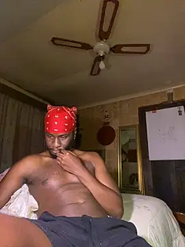 Snapshot of black_Man_dingo chatting on April 2026 10:18:01 PM black Man dingo online show from April 2026 10:18:01 PM