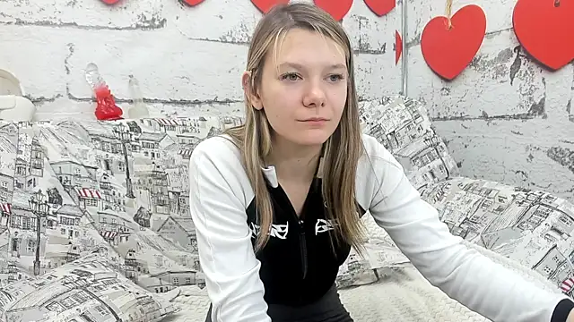 Sunny Sammy online show from October 2025 08:15:02 AM