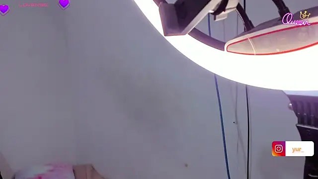 Brandy brown  online show from January 2026 11:40:02 PM