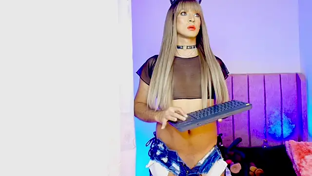 MaddySmithX online show from September 2025 03:54:01 AM