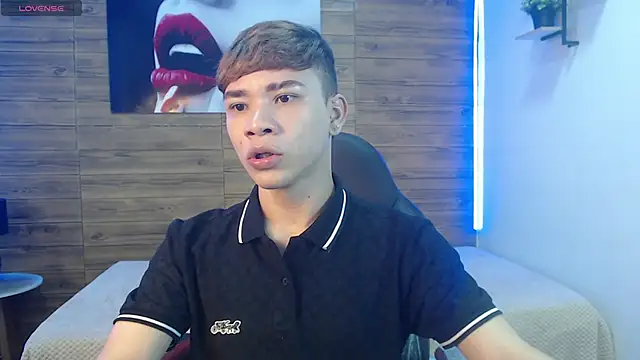 nathanclay online show from February 2026 03:59:01 AM