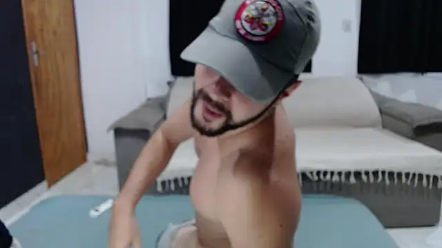 BombeiroHotx online show from February 2026 08:51:01 PM