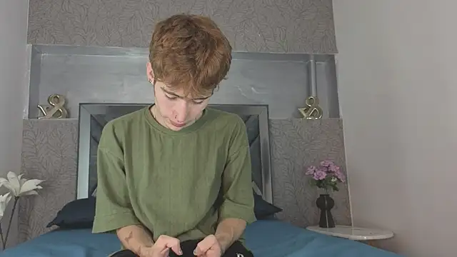  DantFox  online show from December 2025 08:48:01 PM