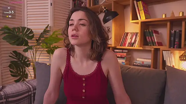 Sunny Teaze online show from March 2026 04:30:02 PM