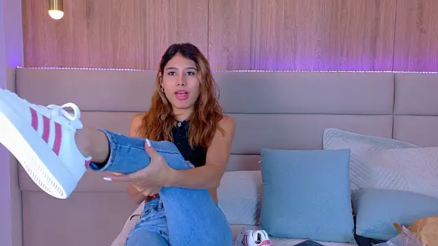 ZoehAngel online show from March 2026 01:48:02 PM