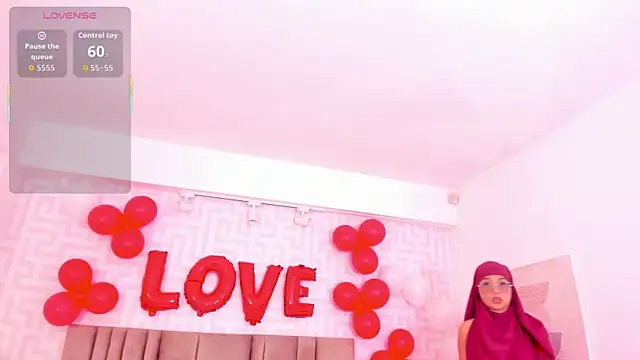 naishaa  online show from February 2026 06:37:02 PM