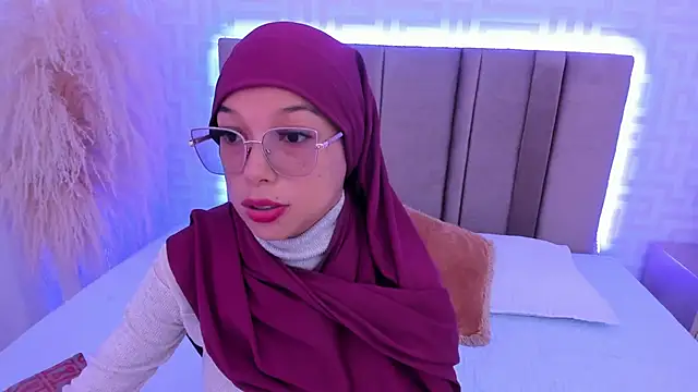 naishaa  online show from March 2026 06:31:01 PM