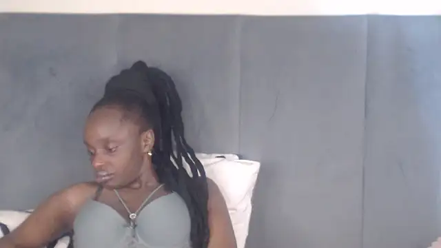 Jah-Queen online show from October 2025 04:19:02 AM