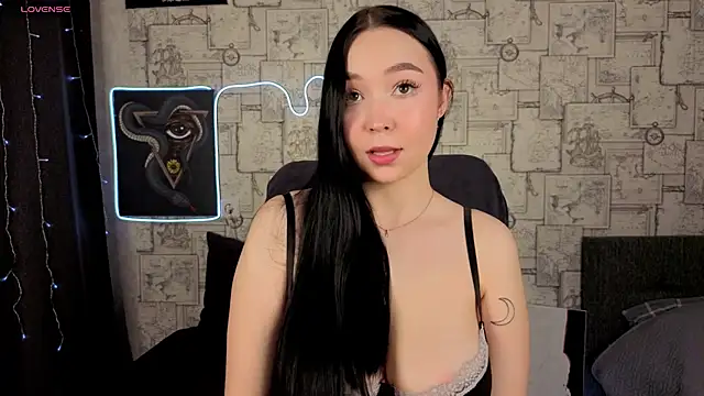 Moody  Mary online show from October 2025 12:23:02 PM