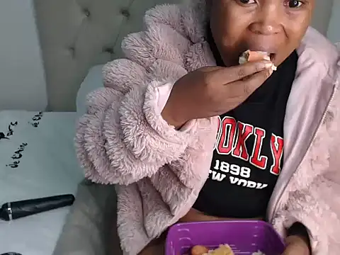 Lolly Ramochele online show from April 2026 10:56:02 PM