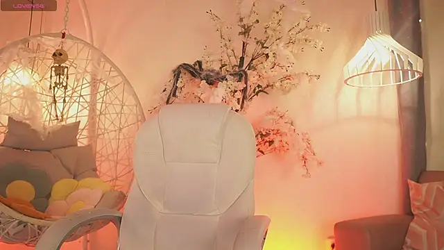 Snapshot of JadeSummerr chatting on October 2025 11:40:01 AM JadeSummerr online show from October 2025 11:40:01 AM