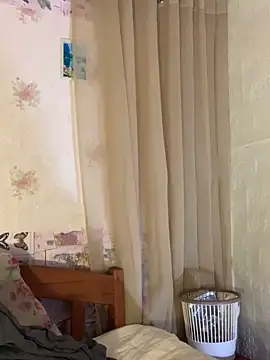 Kimberly-Ferarren online show from April 2026 01:03:02 PM