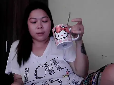 Snapshot of mimi15 chatting on May 2026 07:35:02 AM mimi15 online show from May 2026 07:35:02 AM