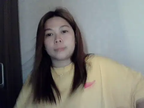 Snapshot of mimi15 chatting on July 2026 11:52:02 PM mimi15 online show from July 2026 11:52:02 PM