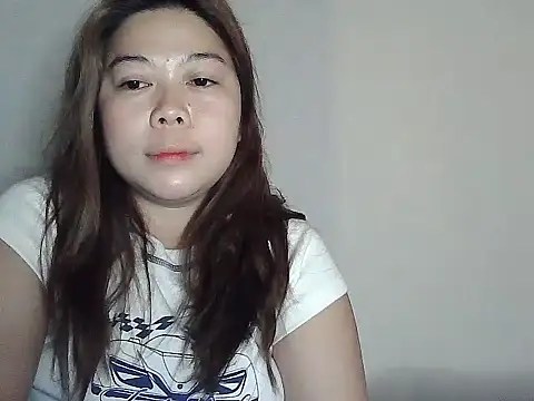 Snapshot of mimi15 chatting on July 2026 07:39:02 AM mimi15 online show from July 2026 07:39:02 AM