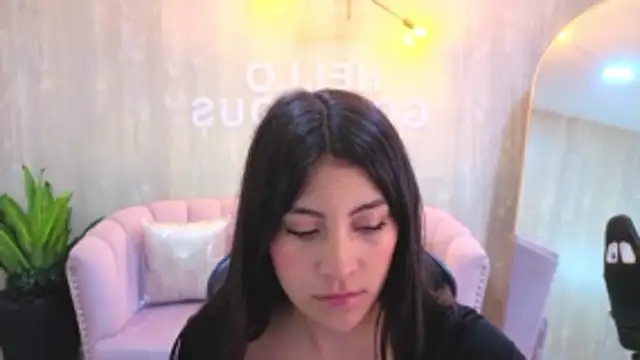 Zoe Blaze A online show from November 2025 12:05:02 PM