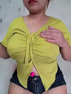 Akira sera online show from October 2025 01:03:02 AM