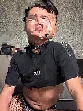 Snapshot of urbillyboi chatting on October 2025 01:12:01 PM urbillyboi online show from October 2025 01:12:01 PM