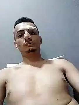 Snapshot of pitersonntt chatting on November 2025 08:09:02 PM pitersonntt online show from November 2025 08:09:02 PM