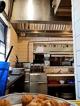 sarahkat86 online show from December 2025 04:23:02 PM