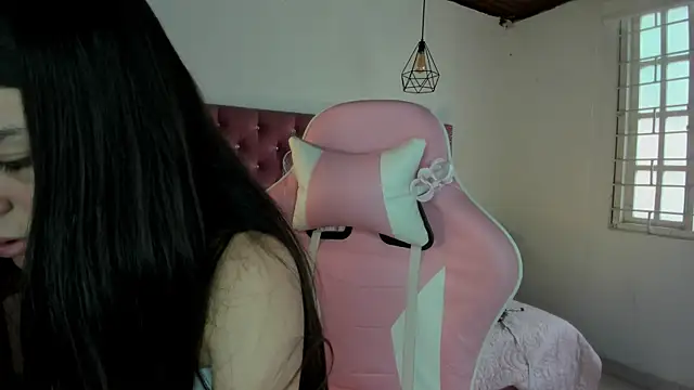 Jade rey  online show from September 2025 05:35:01 PM