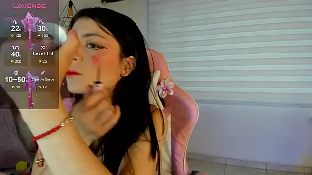 Jade rey  online show from October 2025 08:28:01 PM