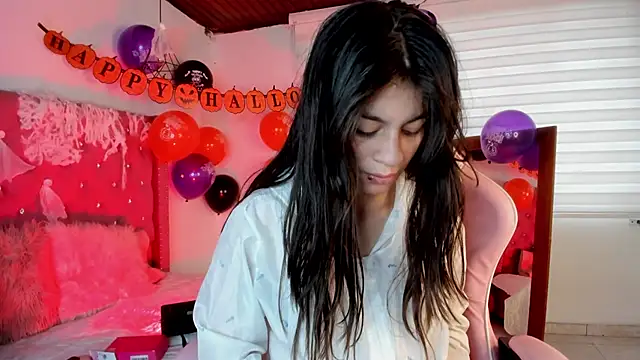 Jade rey  online show from October 2025 05:25:02 PM