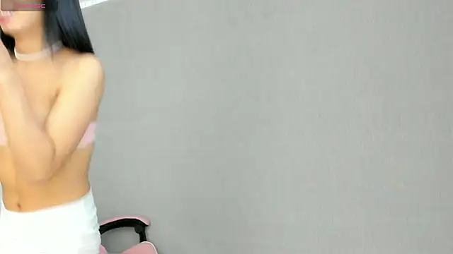 kendal hot01 online show from January 2026 07:50:02 PM