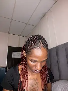 Snapshot of Trans_fairy chatting on February 2026 10:19:02 PM Trans fairy online show from February 2026 10:19:02 PM